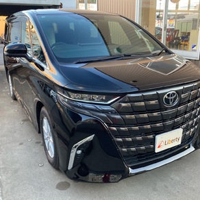 トヨタ・アルファード