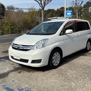 トヨタ・アイシス