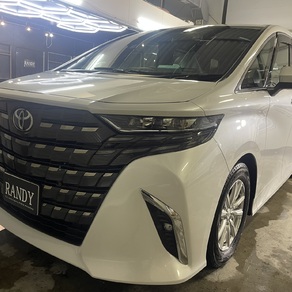 トヨタ・アルファード