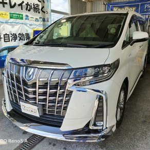 トヨタ・アルファード