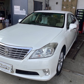 トヨタ・クラウン