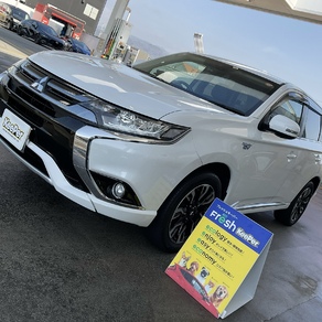 三菱・アウトランダー