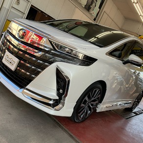 トヨタ・アルファード