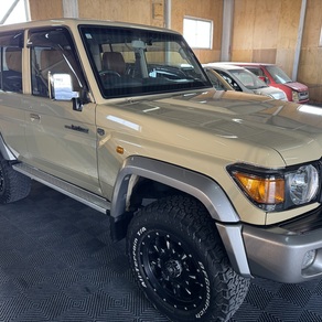 トヨタ・ランドクルーザー70