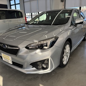 スバル・インプレッサ