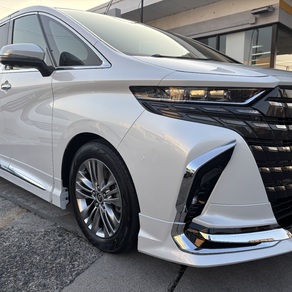 トヨタ・アルファード