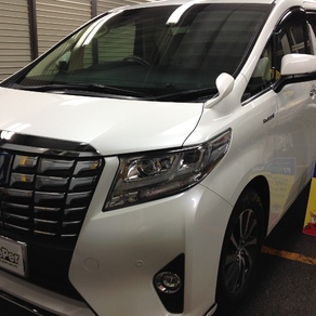 トヨタ・アルファード