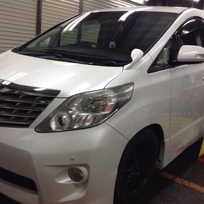 トヨタ・アルファード