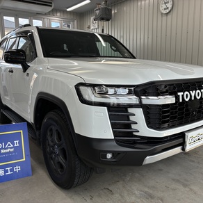 トヨタ・ランドクルーザー300