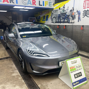 その他・テスラ・モデル３