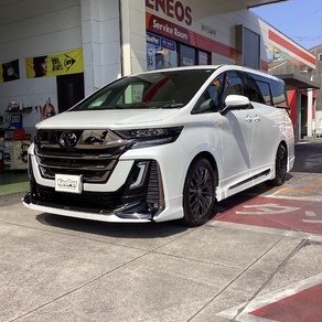 トヨタ・ヴェルファイア