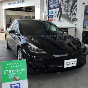 その他・テスラ・モデル３