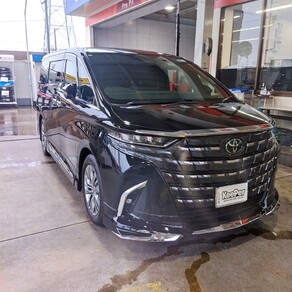 トヨタ・アルファード