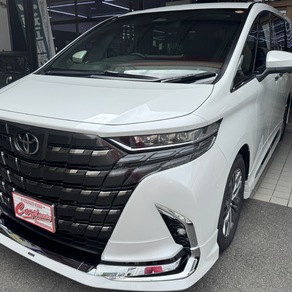 トヨタ・アルファード