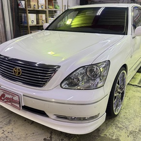 トヨタ・セルシオ