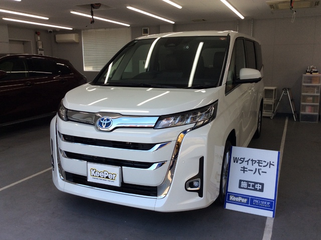 トヨタ　ノア｜EXキーパー施工後のツヤと輝き