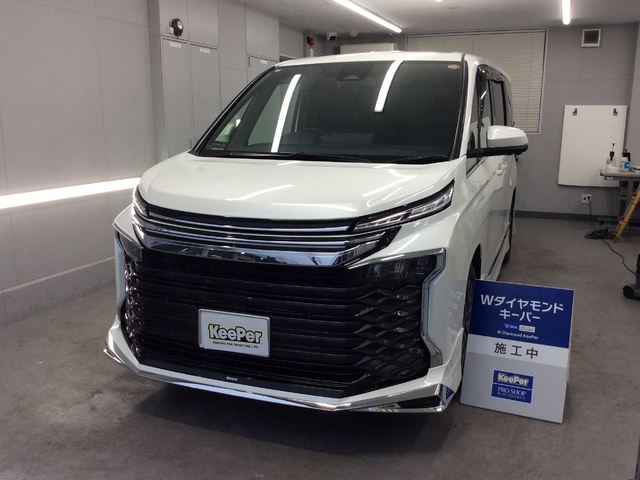 トヨタ　ヴォクシー｜EXキーパー施工後の輝き