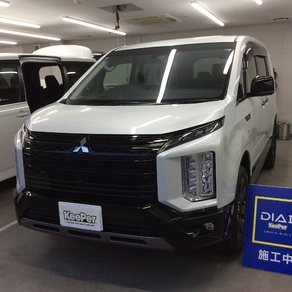 三菱・デリカ