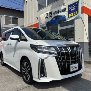 トヨタ・アルファード