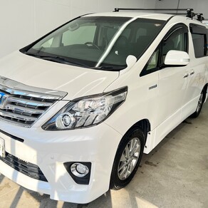 トヨタ・アルファード