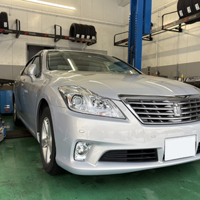 トヨタ・クラウン