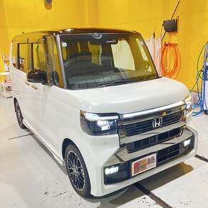 ホンダ・N-BOX カスタム