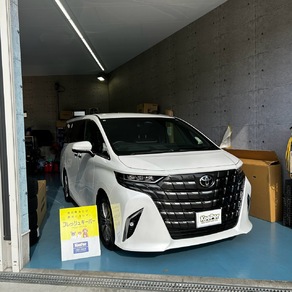 トヨタ・アルファード