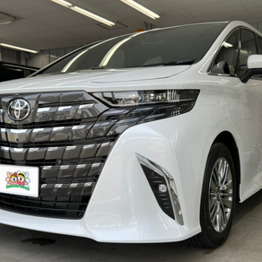 トヨタ・アルファード