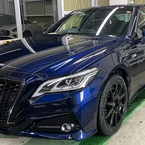 トヨタ・クラウン