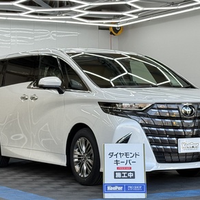 トヨタ・アルファード