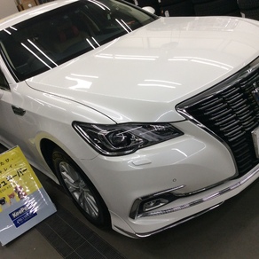 トヨタ・クラウン