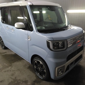 ダイハツ・ウェイク