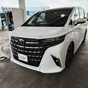 トヨタ・アルファード