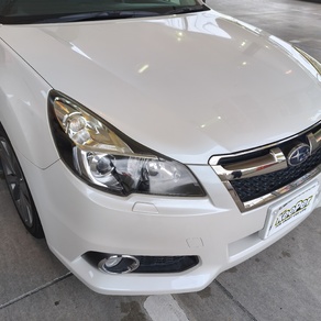 スバル・レガシィB4