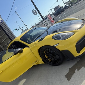 ポルシェ・GT4RS