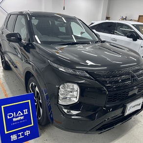 三菱・アウトランダー