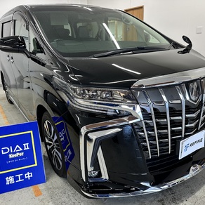 トヨタ・アルファード