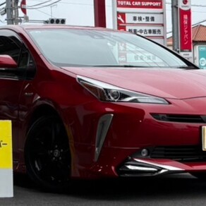 トヨタ・プリウス