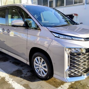 トヨタ・ヴォクシー