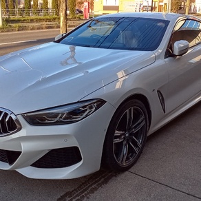 BMW・8シリーズ
