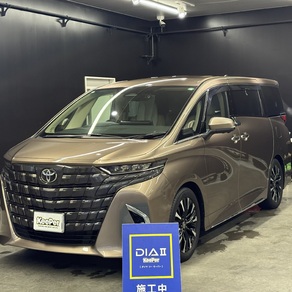 トヨタ・アルファード
