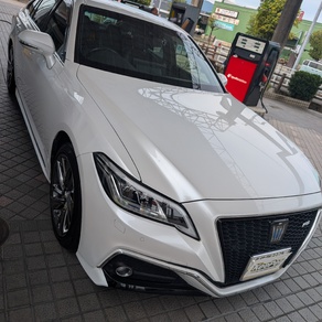 トヨタ・クラウン