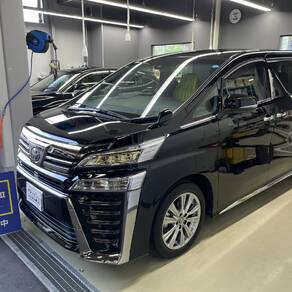 トヨタ・ヴェルファイア