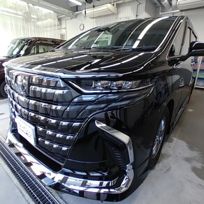 トヨタ・アルファード