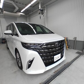 トヨタ・アルファード