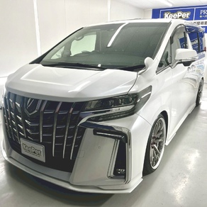 トヨタ・アルファード