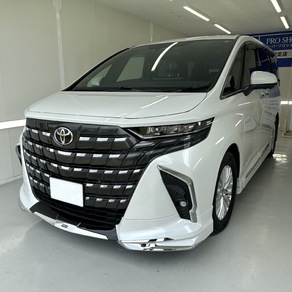 トヨタ・アルファード