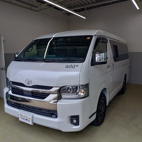 トヨタ・ハイエース(ワイド・ミドルルーフ)