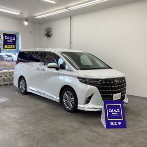 トヨタ・アルファード