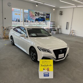 トヨタ・クラウン